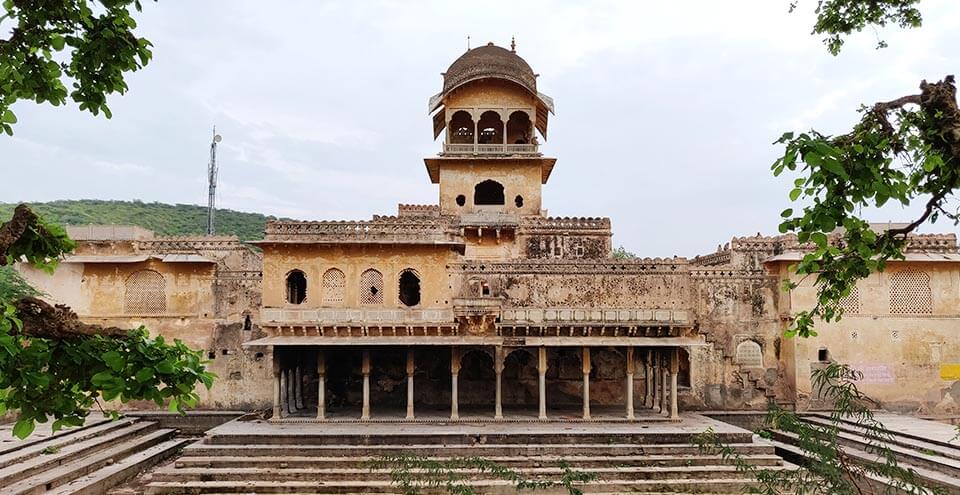 shikar-bhuj-img